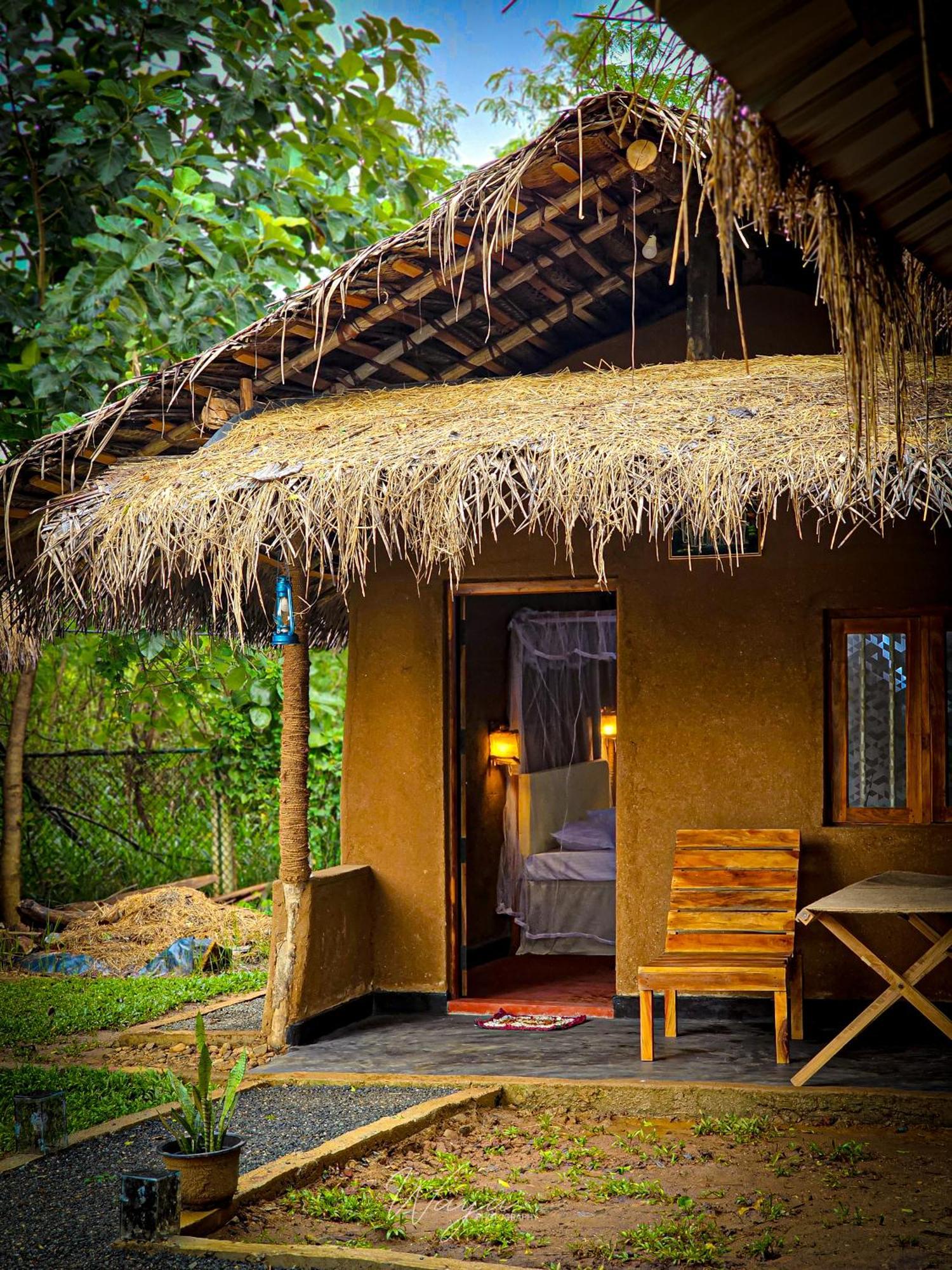 Отель Wild Safari Clay House Удавалаве Экстерьер фото